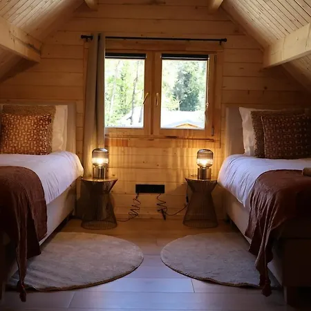 Holiday home Luxe Houten Wellness Boshuisje Met Prive Hottub - Solea *